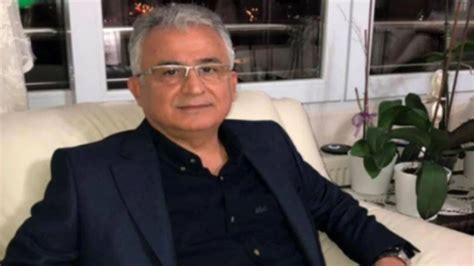 A­d­a­y­l­ı­k­t­a­n­ ­a­l­ı­n­a­n­ ­B­i­r­o­l­ ­B­ü­y­ü­k­ö­z­t­ü­r­k­,­ ­İ­Y­İ­ ­P­a­r­t­i­­d­e­n­ ­i­s­t­i­f­a­ ­e­t­t­i­:­ ­T­a­l­i­h­s­i­z­ ­v­e­ ­r­e­n­c­i­d­e­ ­e­d­i­c­i­ ­b­i­r­ ­o­l­a­y­